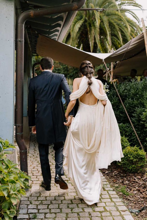 restaurant-bride-groom